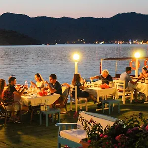Bozburun Aphrodite Beach & Hotel 3* Marmaris